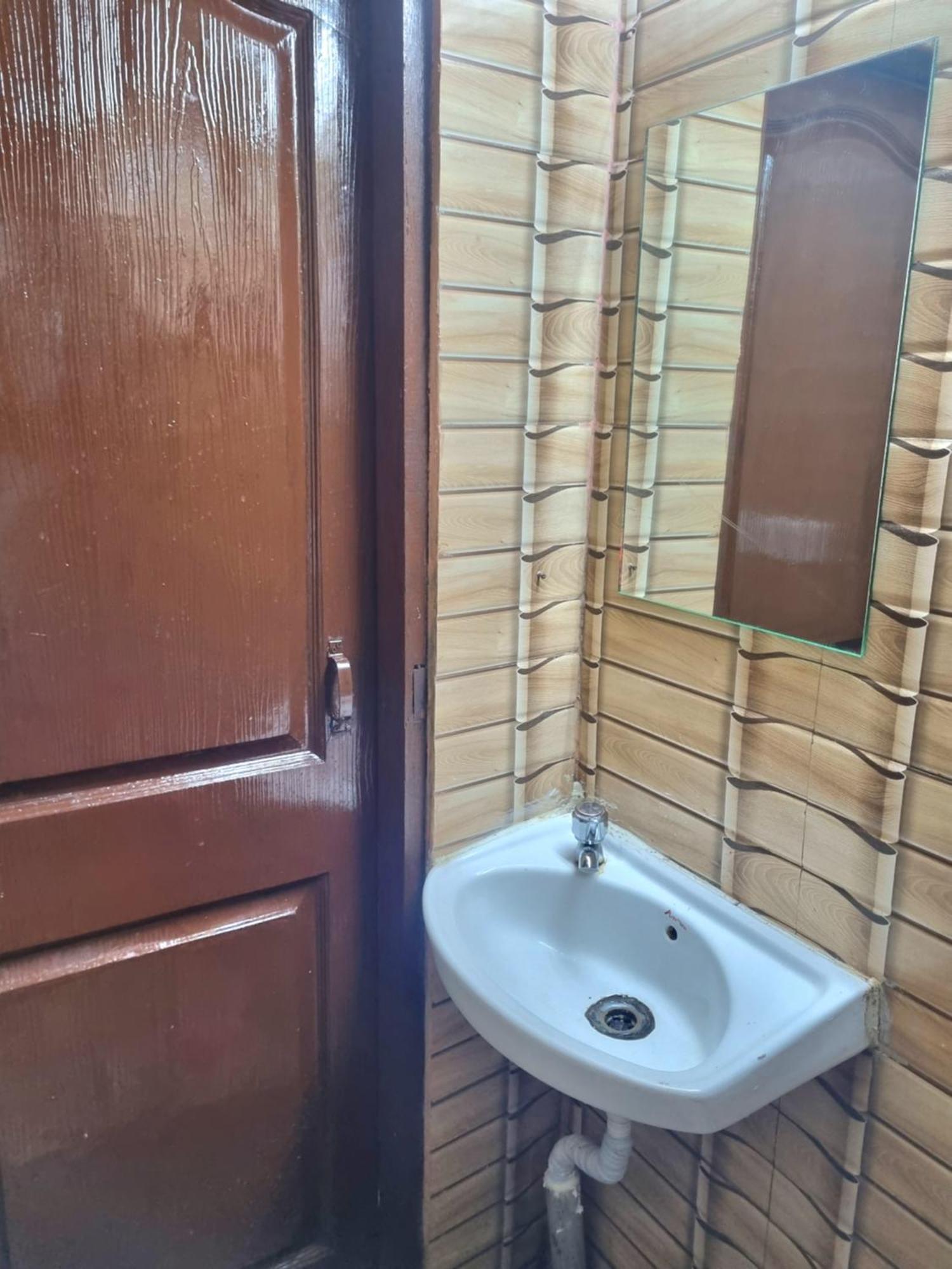 Unibed Dormitory Bombaj Zewnętrze zdjęcie
